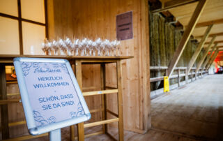 Sektempfang im Eingangsbereich des Gradierwerks